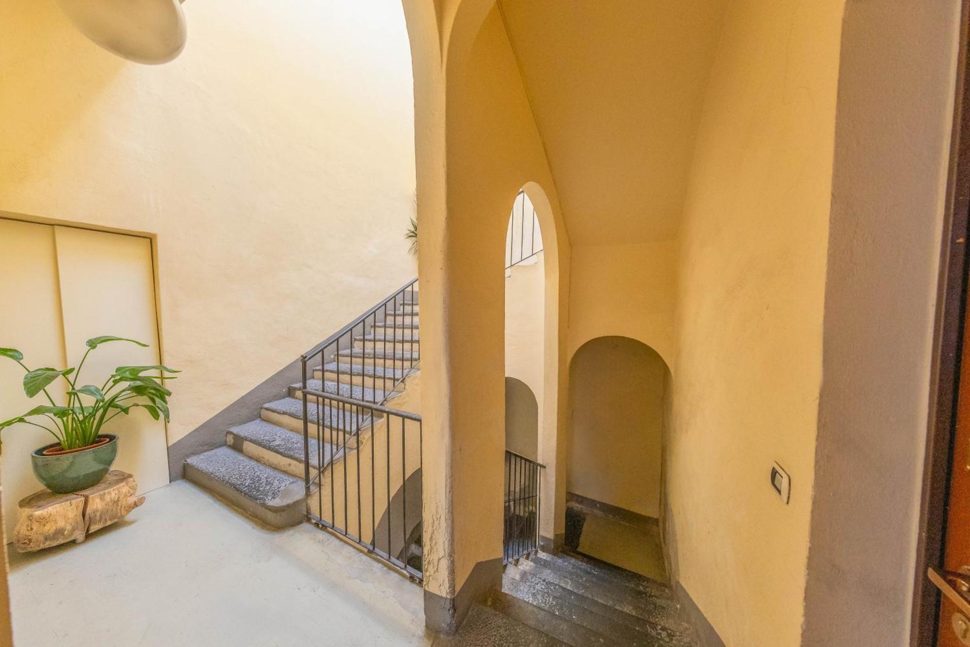 Domus Cortesella โกโม ภายนอก รูปภาพ